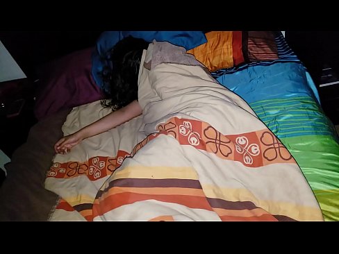 ❤️ Hoʻopiʻi ʻo Stepson i kona makuahine ʻōpio ʻoiai ʻo ia e hiamoe ana. ❤️❌ Fucking video  ma porn haw.com-fullporner.ru ️❤
